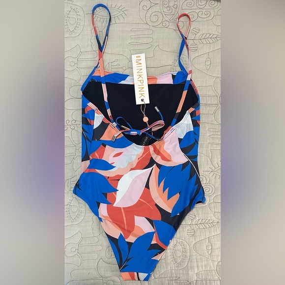 NWT MINKPINK Lukas One Piece Size Sz M (US 6) Tropical Blue Adjustable Straps - Picture 4 of 7